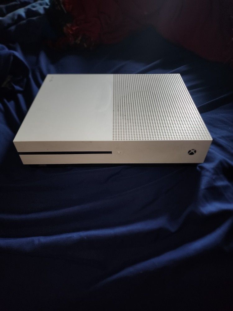 Xbox One S