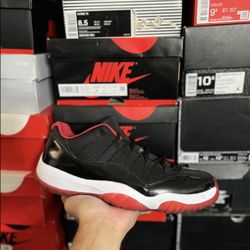 Jordan Bred 11 Low size 10 Close To VNDS
