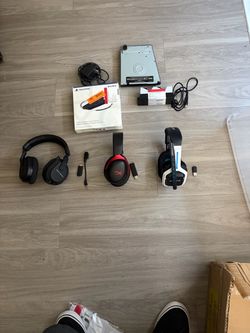 TITLE: 🎮 PS5 Disc Drive + 3 Wireless Gaming Headsets Bundle – $199 OBO