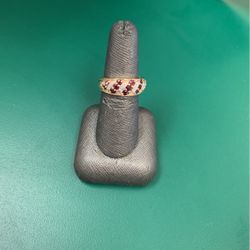 14k Gold Ladies Ring 4.2g Size 8