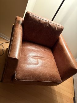 Leather Lounge Arm Chair 