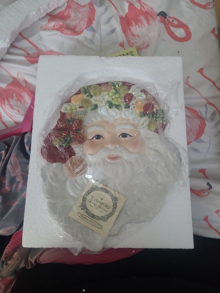 Waterford Holiday Heirlooms St.Nicholas Cookie Plate