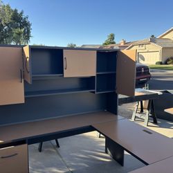 Office Desks With Bridge And Hutch 