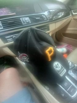 Pittsburgh Pirates Hat