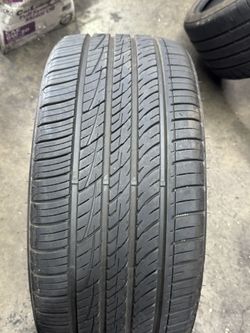 Tire 235/35/20