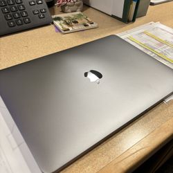 Macbook Pro (2020) 