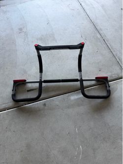 Pull up bar