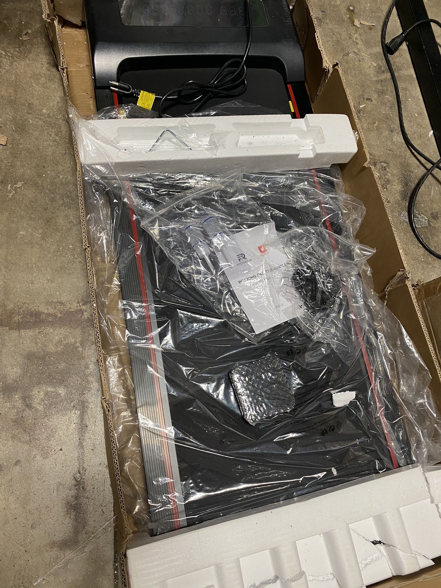 New 300lb cap Walking Pad