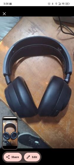 SteelSeries Arctis Nova Pro Wireless Gaming Headset (PlayStation/pc)