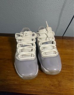 Jordan 11 retro low cement grey