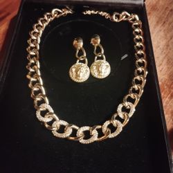Chain And Pierce Earrings Set (Not Gold)