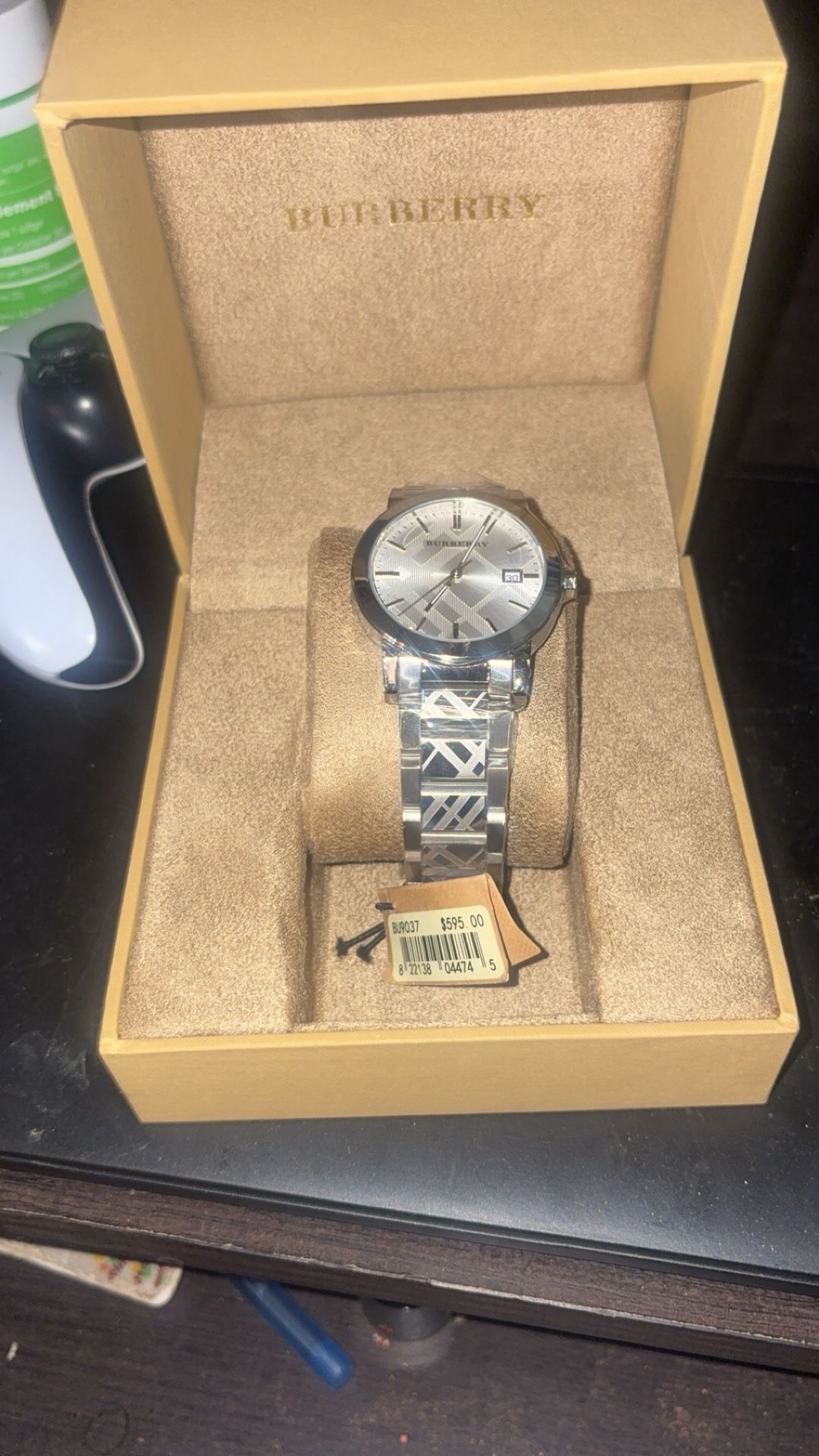 BURBERRY THE CITY SILVER SWISS STAINLESS STEEL MEN'S WATCH BU9037