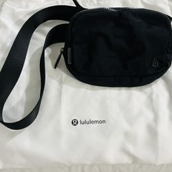 Belt Bag Lululemon