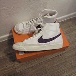 Nike Blazer Mid 77