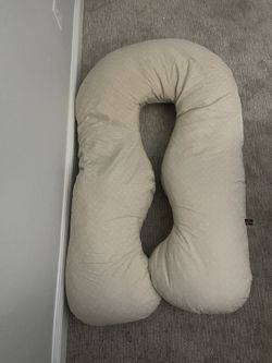 maternity pillow