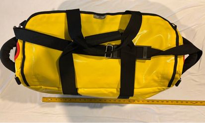 Bass Pro Shop Extreme Boat Bag Yellow Waterproof Deck-Tuff Bottom 24x12x12 Large