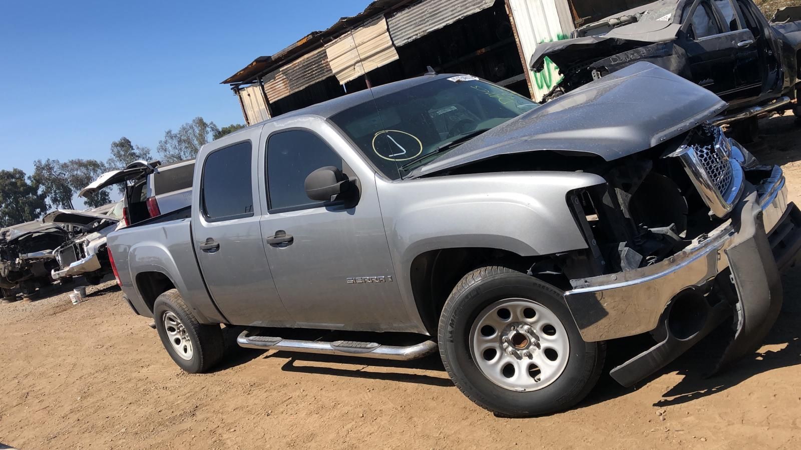 2007 GMC Sierra for parts only