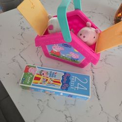 Peppa Pig Characters One Talks When You Push Button With Peppa Pig Basket And Puzzle See Description