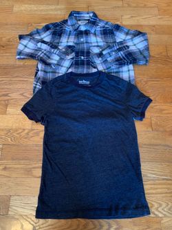 Boys Urban Pipeline 2-Piece Shirt Bundle Size Small Plaid Flannel & Tee