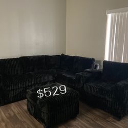 Stylish Black Sectional With Pull- Out Bed With Storage Brand New
