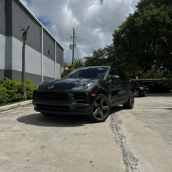 2020 Porsche Macan