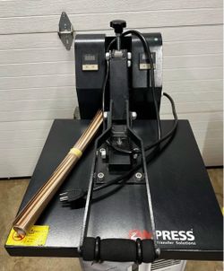 T-shirt heat press