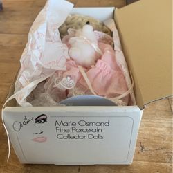 1992 Marie Osmond Fine Porcelain Collector Doll