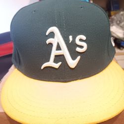 Oakland Athletics New Era Cap Hat Size 8 Rare Vintage.