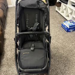 Uppababy Cruz V2 stroller