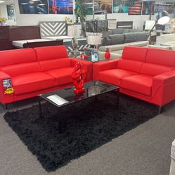 Beautiful Red Sofa&Loveseat 