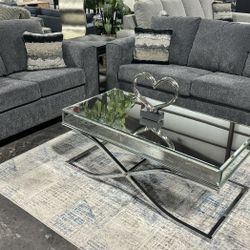 SALAS EN ESPECIAL/ LIVING ROOM SETS ON SPECIAL