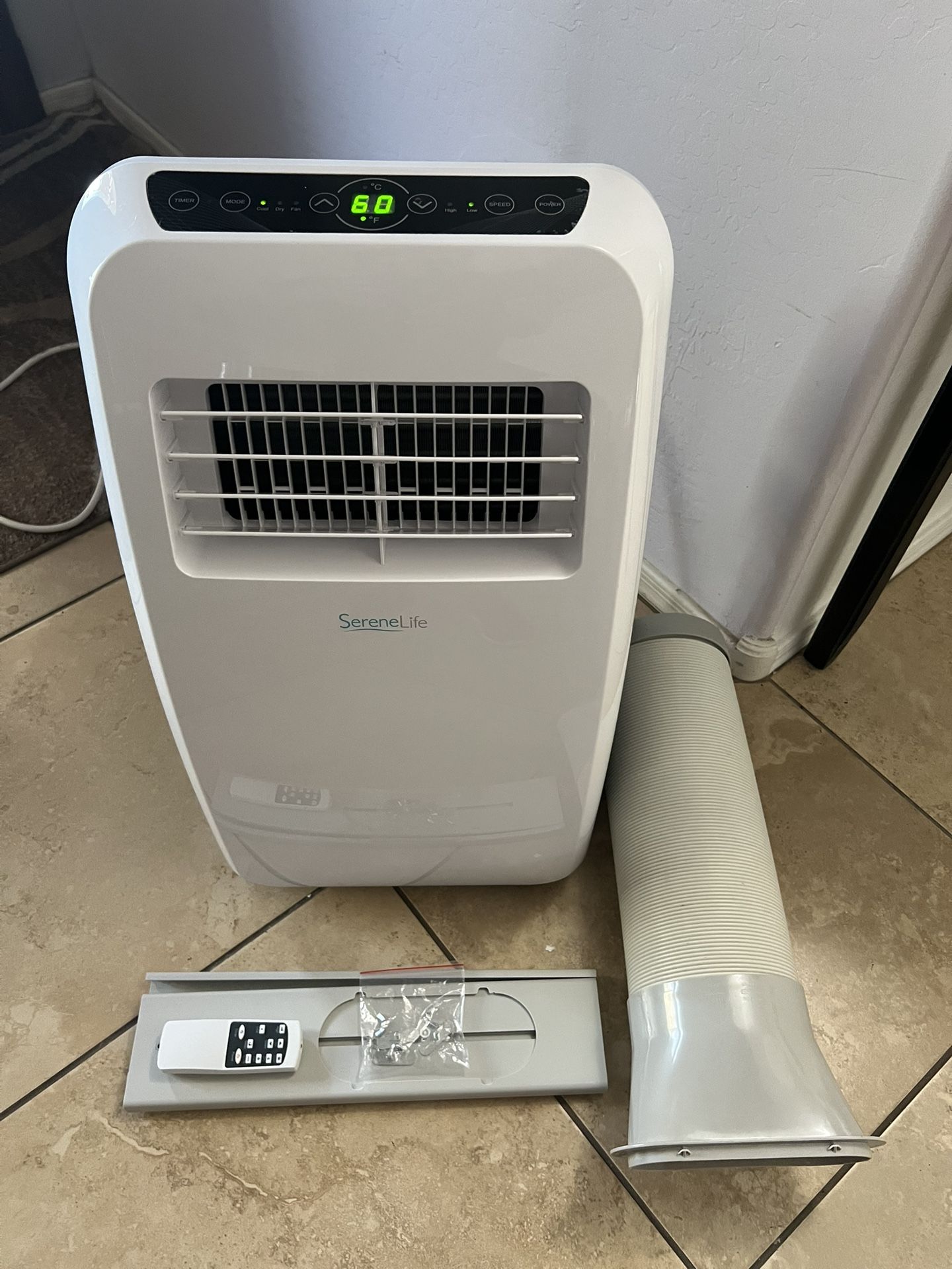 8,000 BTU Portable Air Conditioner with Built-in Dehumidifier Function,Fan Mode, Remote Control