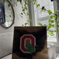 Ohio State Art / State of Ohio String Art Sign / Block O / Buckeye Leaf / Ohio State Memorabilia