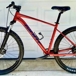 Giant Talon 29er Mountain Bike Size Large Excellent Condition