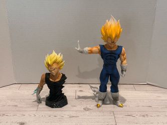 Majin Vegeta Dragon Ball Z Figure Set of 2