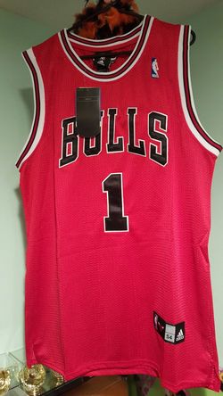 Derrick Rose NWT Adidas Bulls Jersey Red
