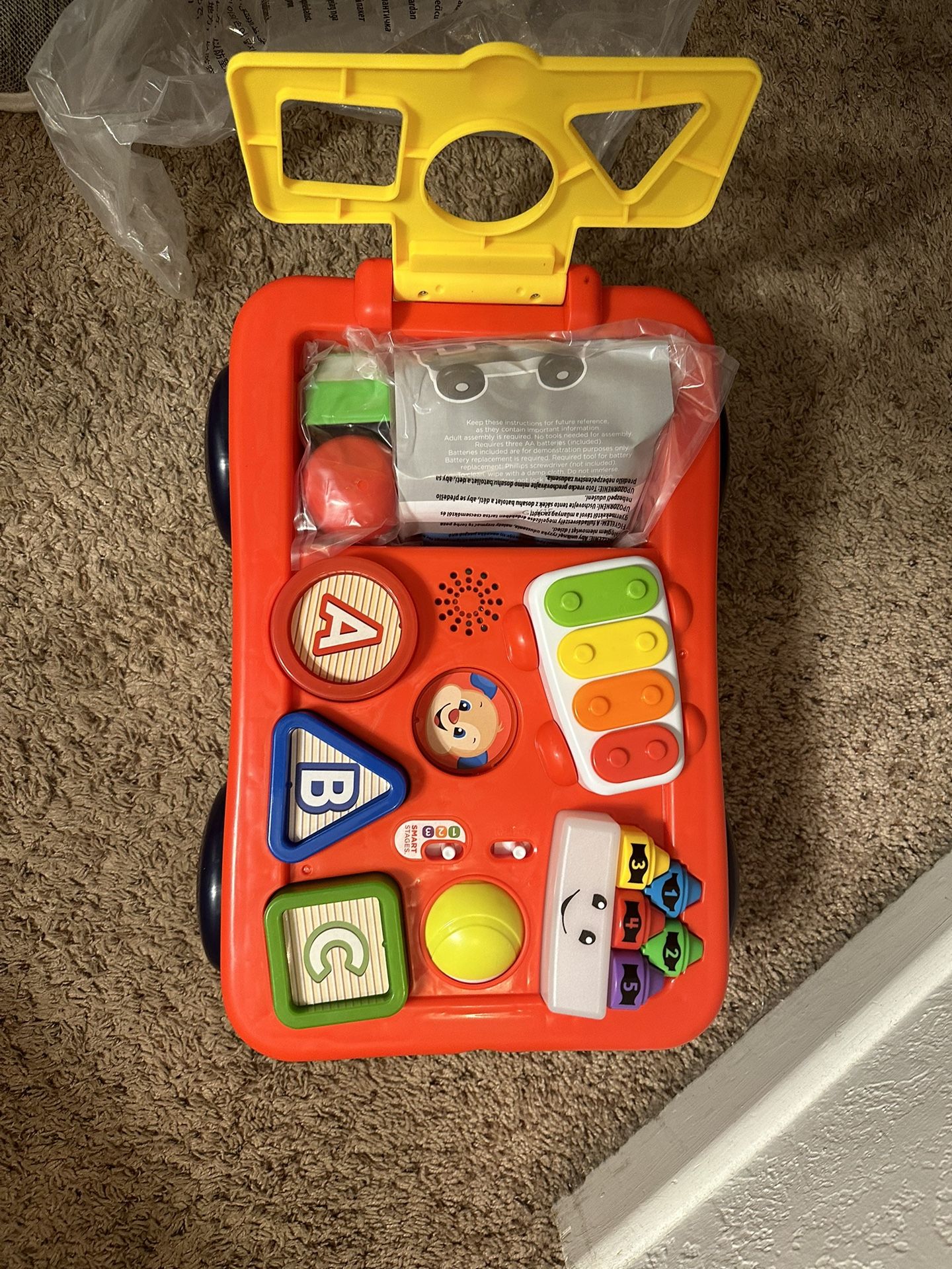 Brand New Fisher Price Pull And Play Wagon 