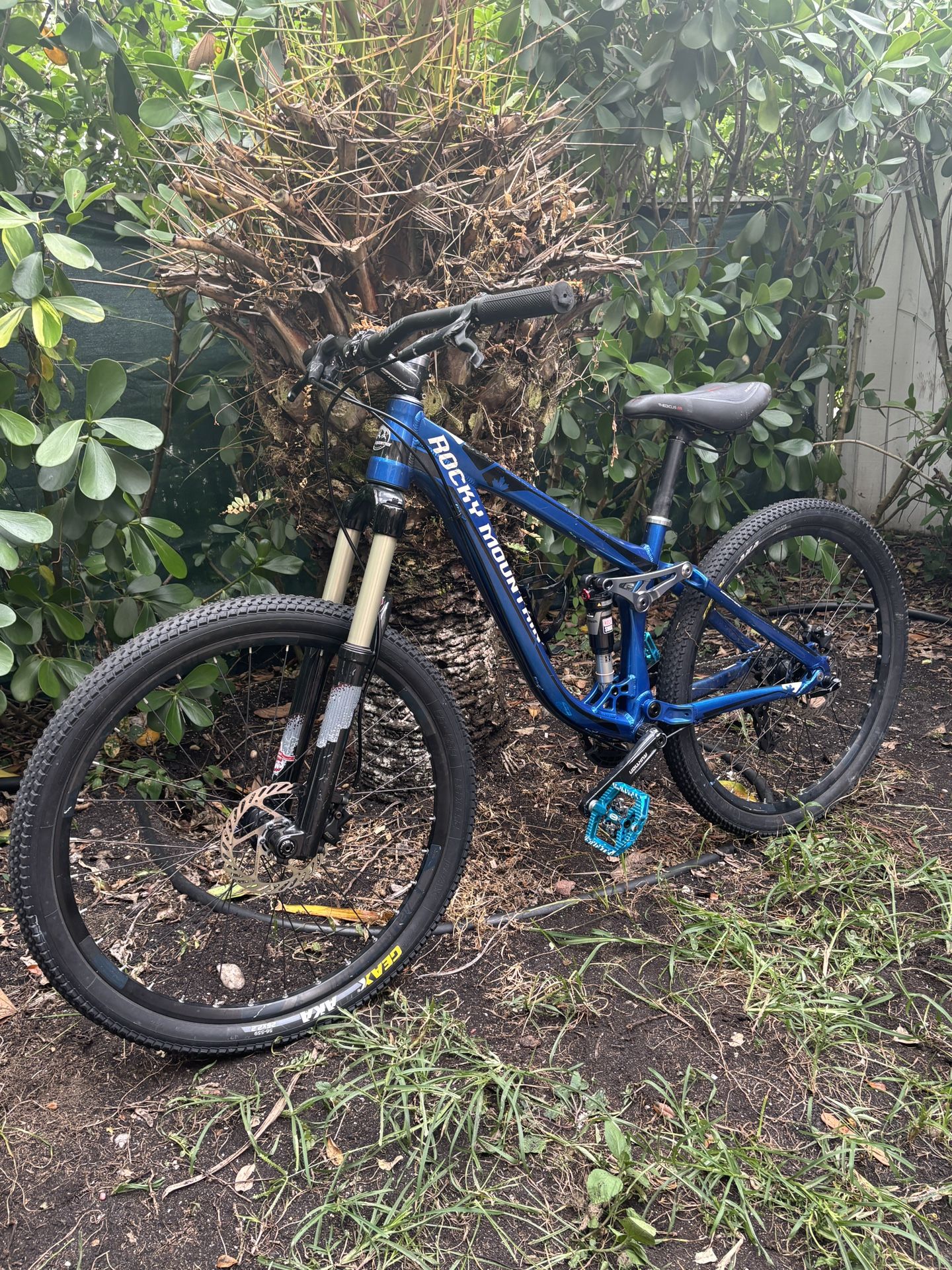 Rocky Mountain Slayer Full-Suspension Mountain Bike 26” Wheelset Rims