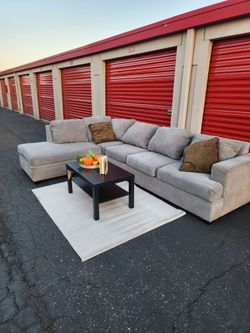 *Free delivery* L sectional left side gray couch removable covers living spaces *read description*