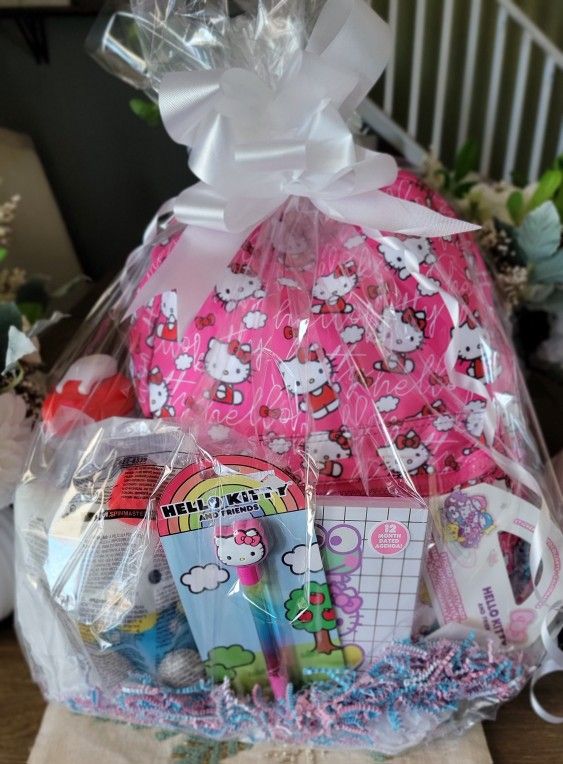 Hello Kitty Gift Basket! ❤️