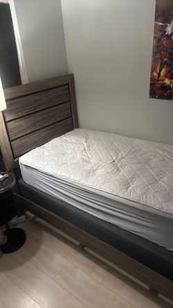 Twin bed for sell