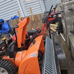 Vendo 2 Maquinas De Nieve Troy-bilt Storm 24 I Husqvarna 927sb