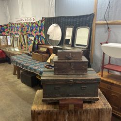 Old Furniture Sale Trunks Wood Dove Tail Box’s Mirrors Wardrobe Trunks Glass 