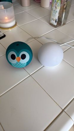 Amazon Echo Dot Kids + Echo Glow - Multicolor smart lamp,