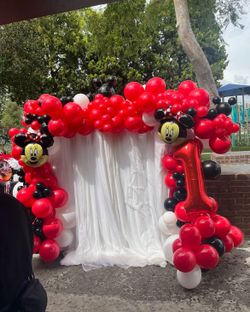 Balloon Garland