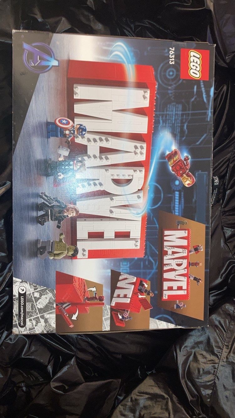 Marvel Logo Lego Set