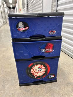 New York Yankees 3 tier storage shelves man cave