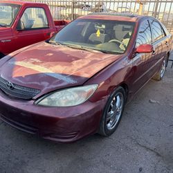 2004 Toyota Camry 