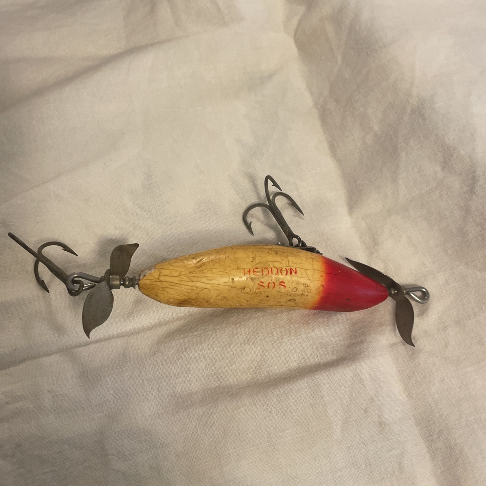 HEDDON  SOS Vintage Glass Eyes 