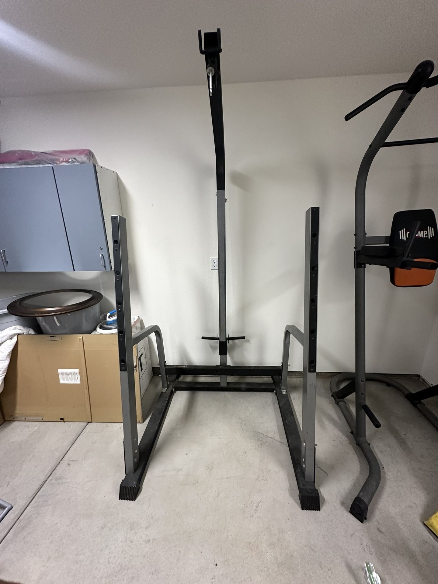 Nautilus Weight Bench, Squat Rack, Lat Pulldown.